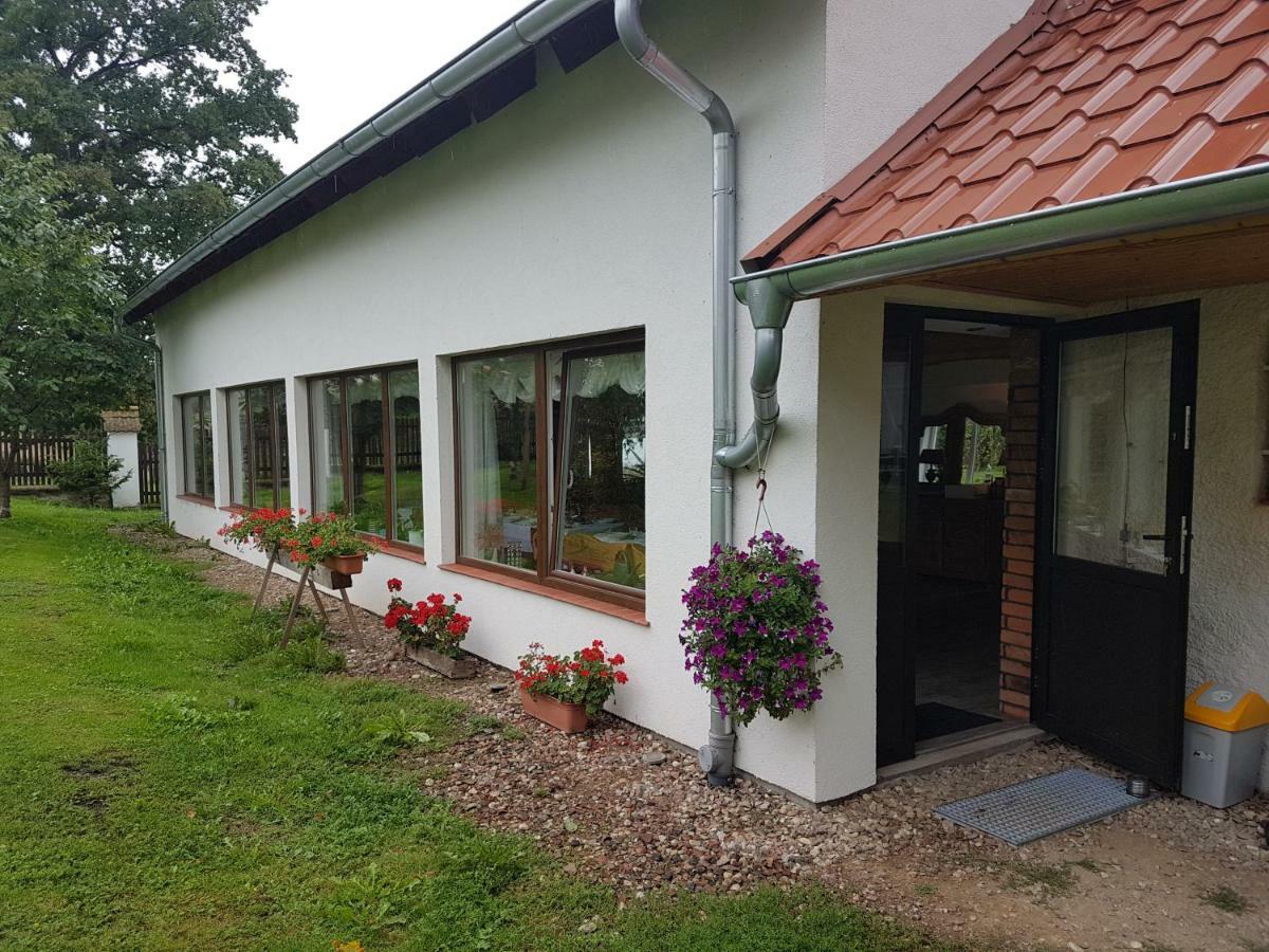 Villa Maximilian Srokowo Exteriör bild